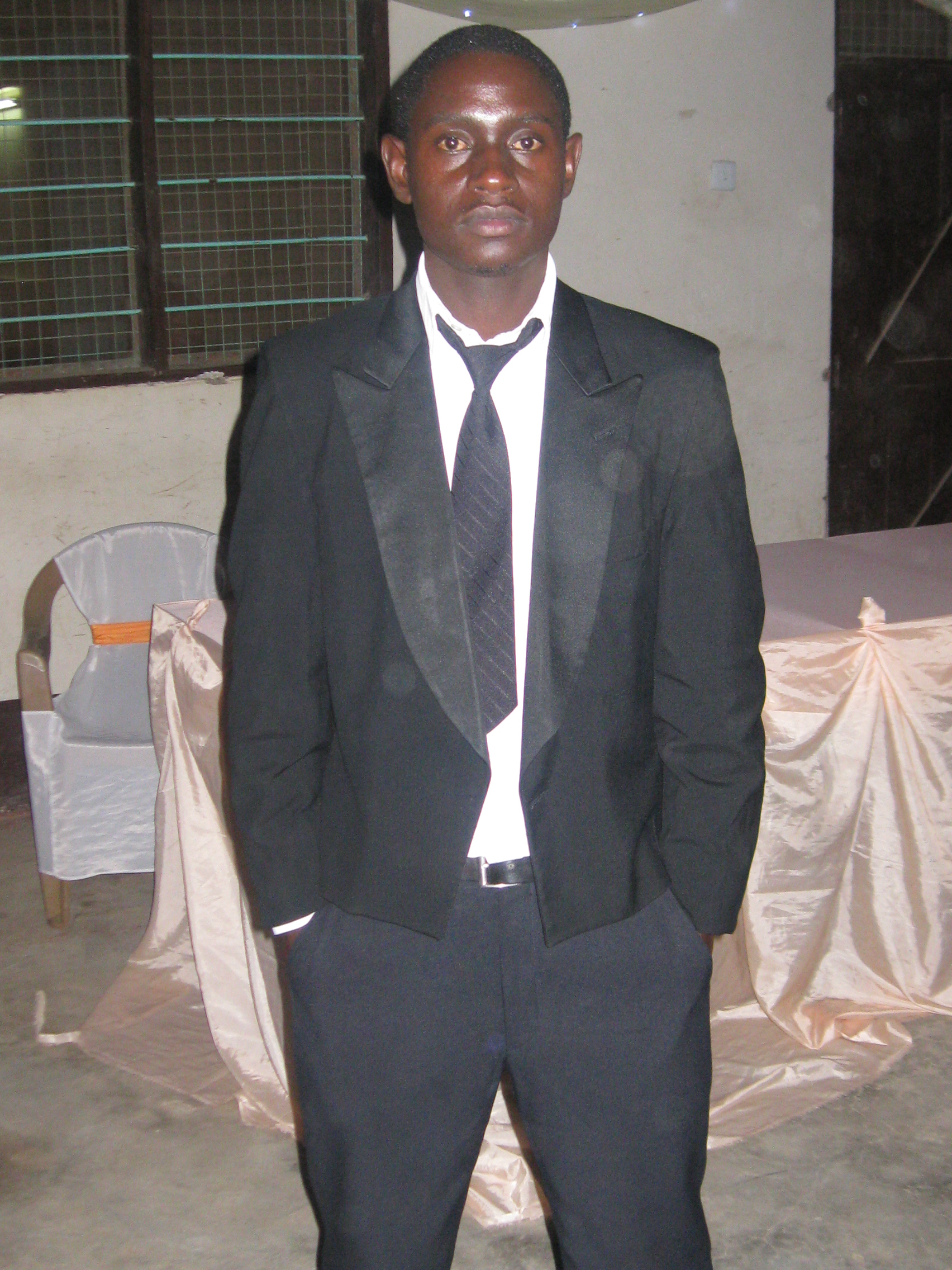 Hi,every one how my name is Ally Juma i live in Tanzania, my hobbie is to chatch with different peop