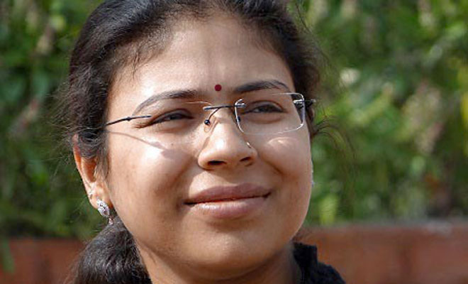 Support IAS officer Durga Shakti Nagpal