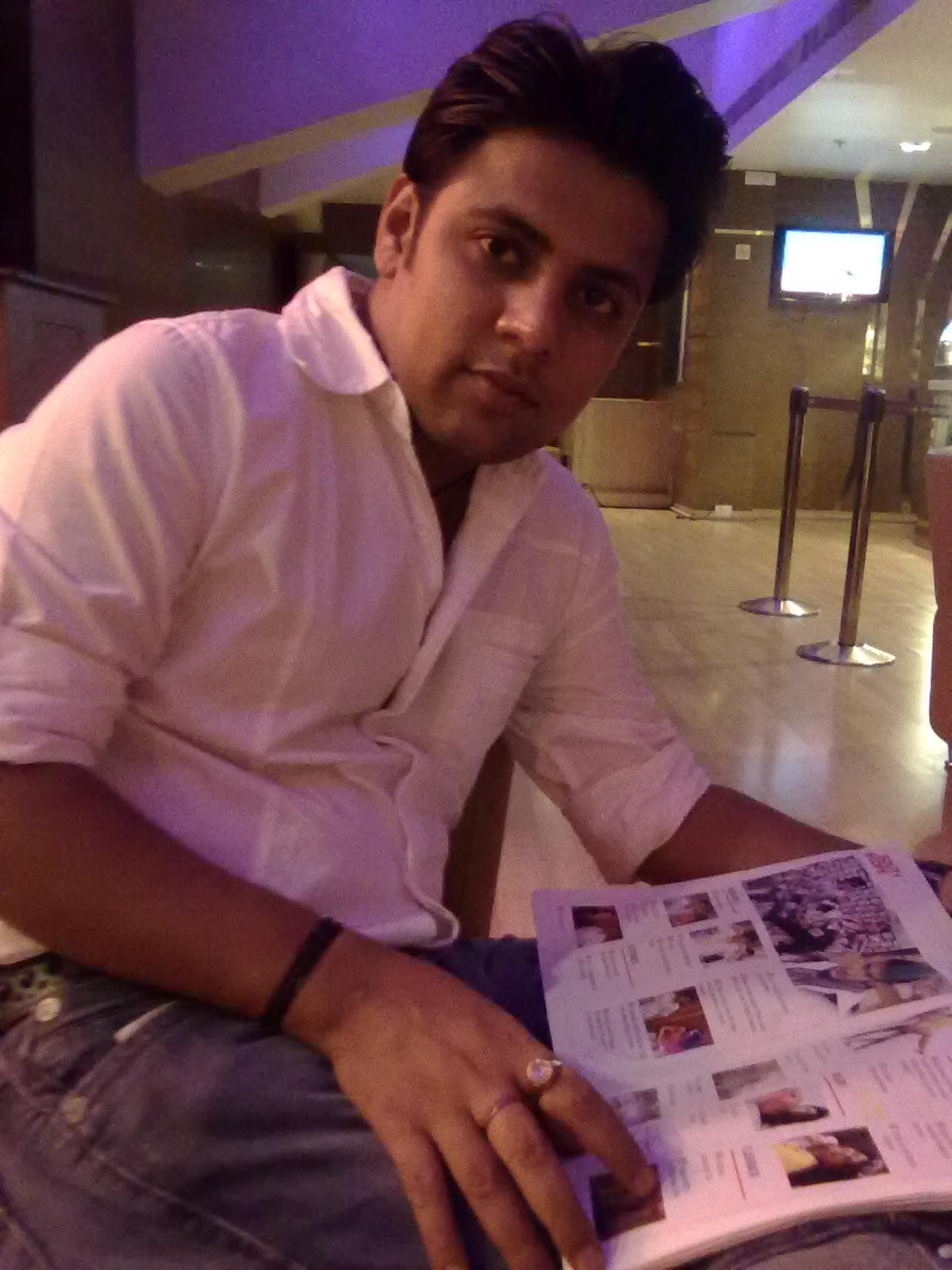 saini
