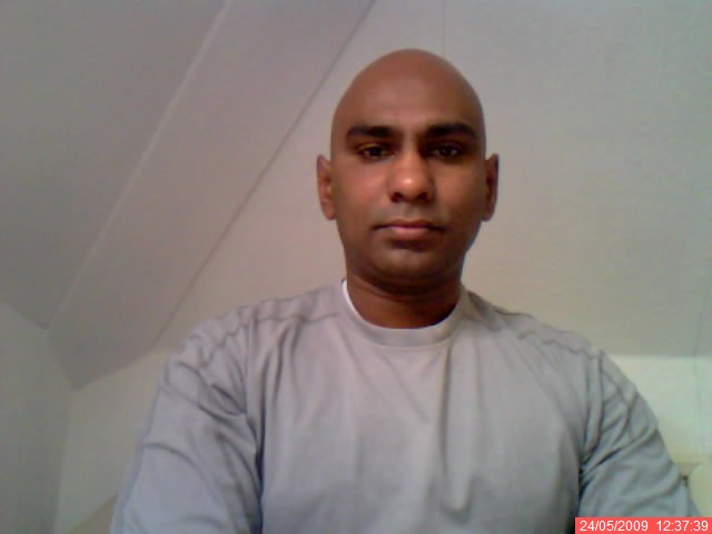 I am Cruz and would love to be friends I have shaved my self bec.  I like that way