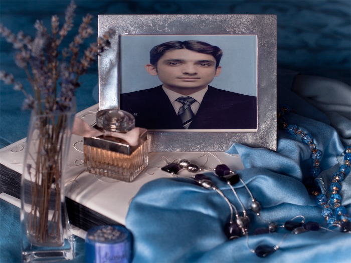 Face book Waqasmughal411@yahoo.com