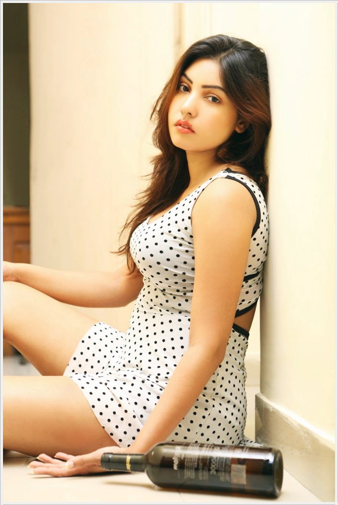 Komal Jha