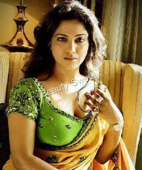 Girls in sari