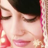 zoya farOOQI  