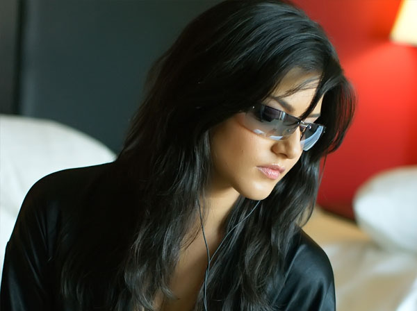 Sunny Leone Portofilio