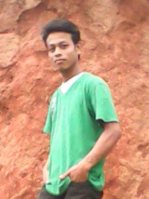 Jitu stone near...