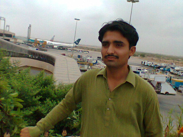 Its me @ jinnah air port karachi