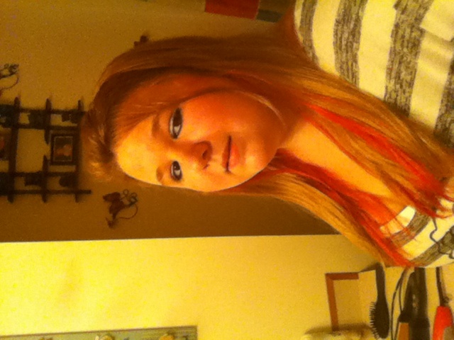 My friend wanted me to die my hair so I did : ))