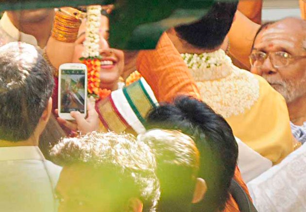 Vidya Balan marries Siddharth Roy Kapur