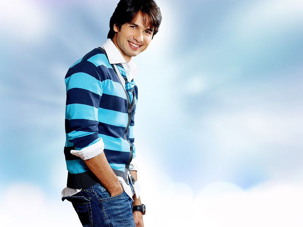 i love shahid kapoor.he is very cute and sweet.