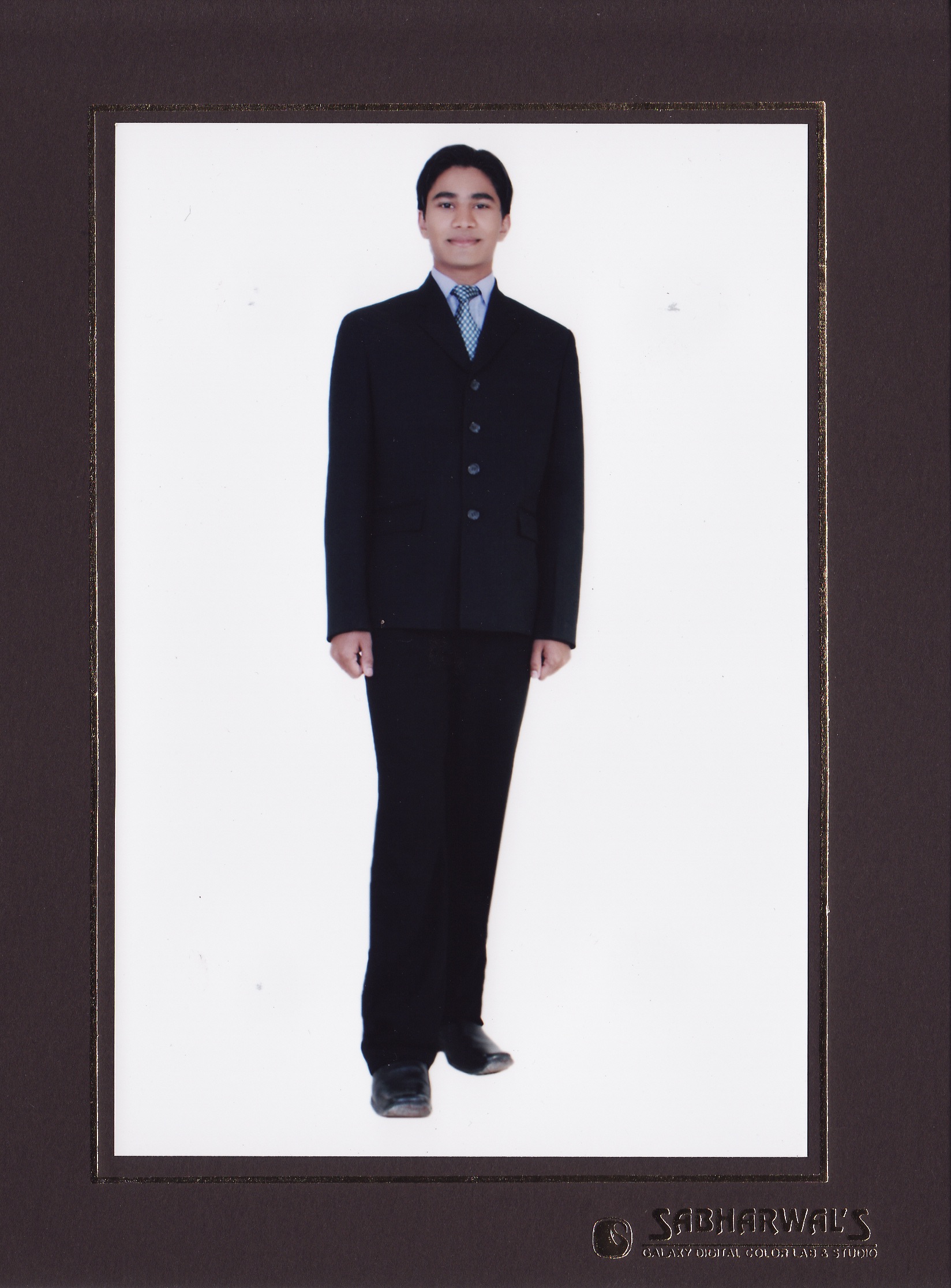 professional guy!!!!!!!!!
is not it?????????
