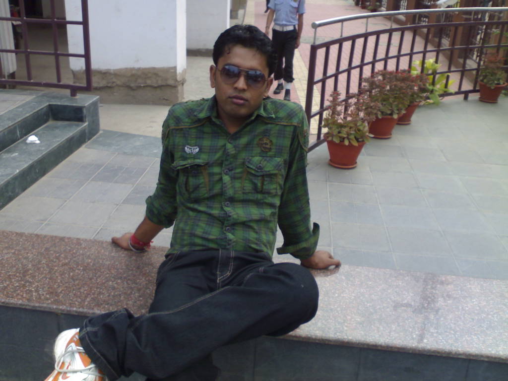 AT GHY