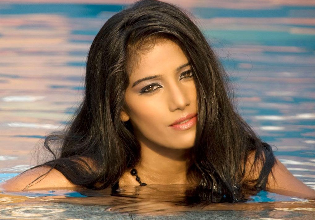 poonam pandey