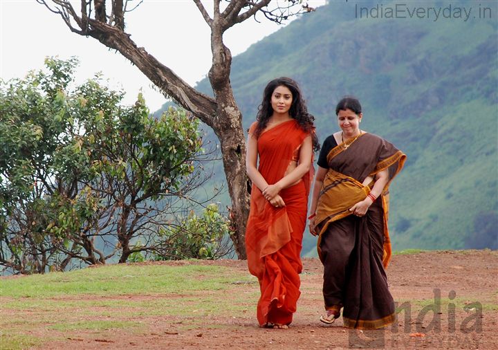Hindustani nareee.....drives My passion